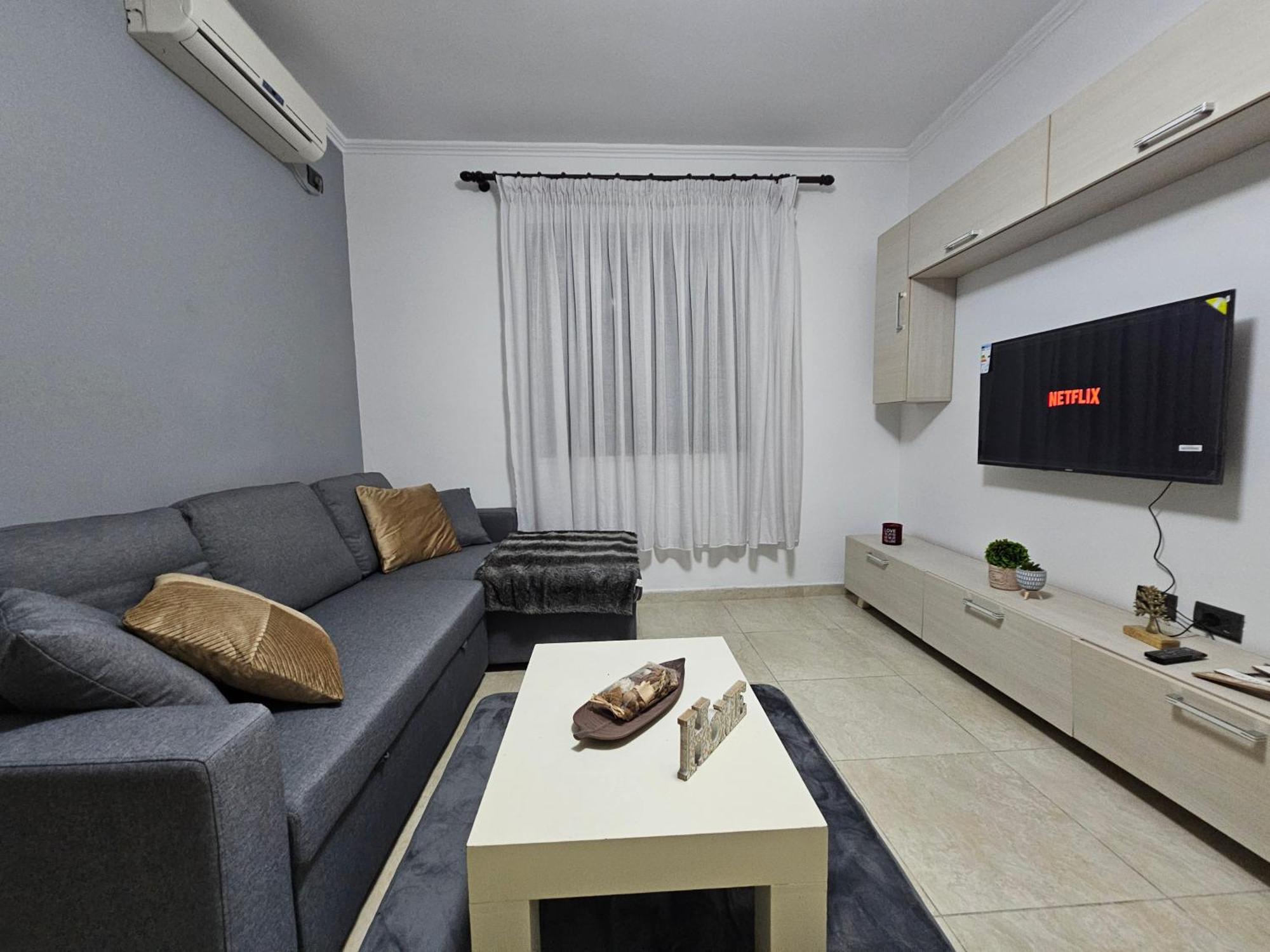 Wanderlust Tirana 2 Daire Dış mekan fotoğraf